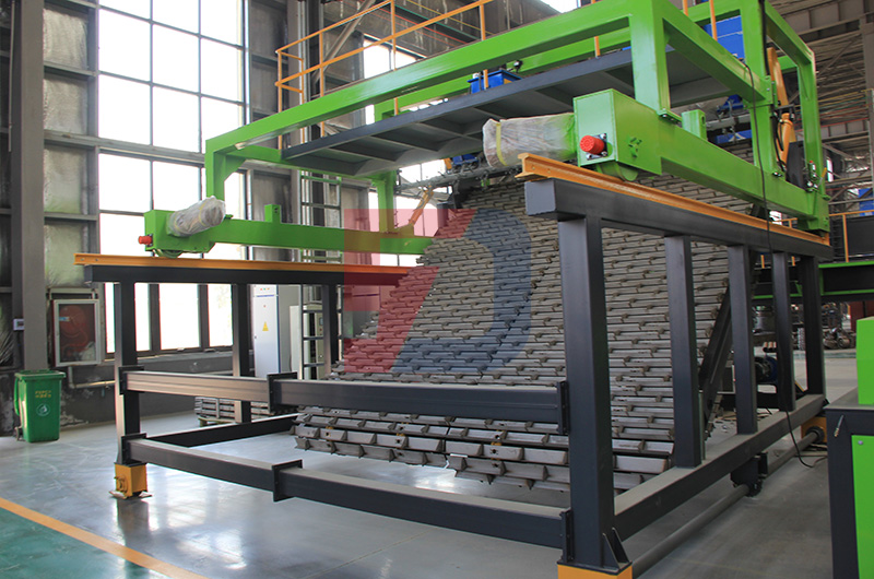 鏈板式翻拋機(jī)設(shè)備