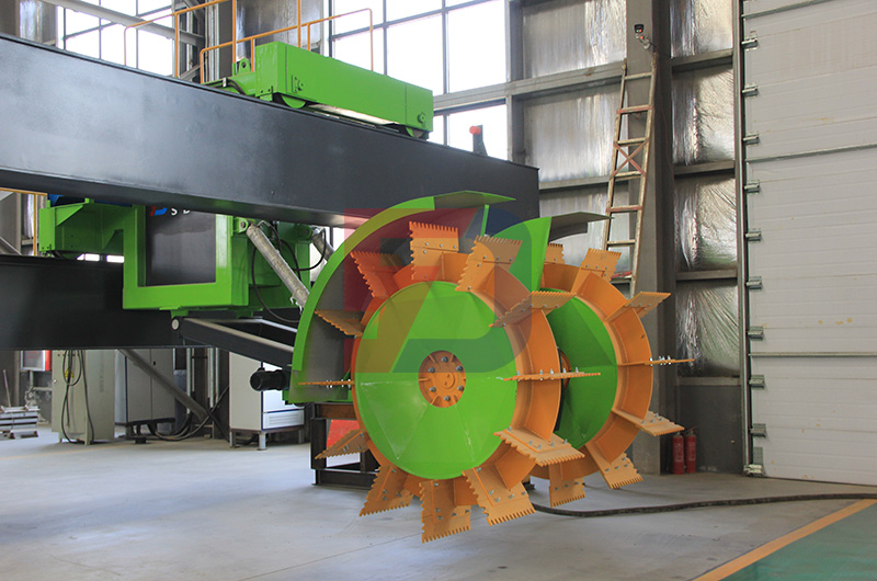 雙輪盤(pán)液壓升降翻拋機(jī)設(shè)備